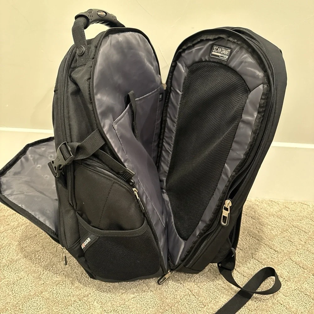 SwissGear smart scan Black Backpack with Red Logo